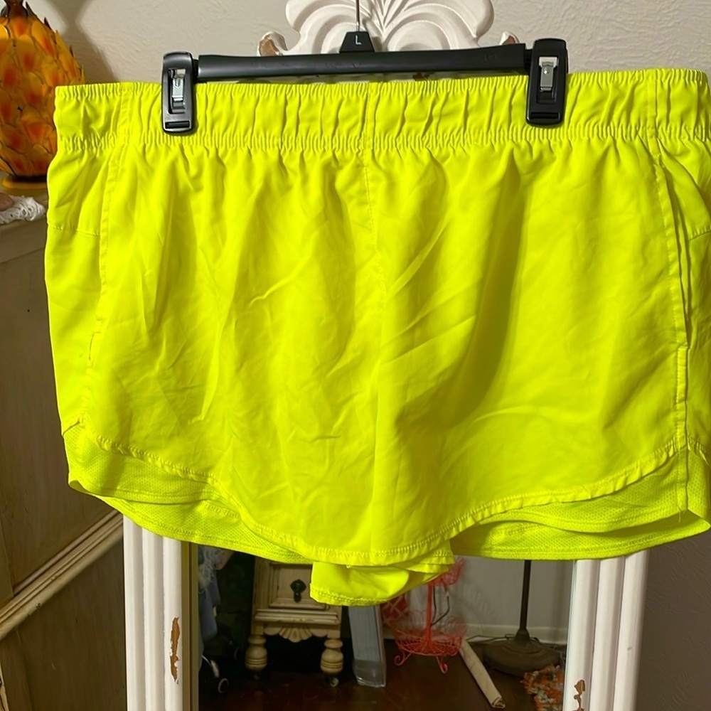 🏃‍♀️🏃‍♀️🏃‍♀️3 for 12$🏃‍♀️🏃‍♀️🏃‍♀️Neon Color Athletic Shorts